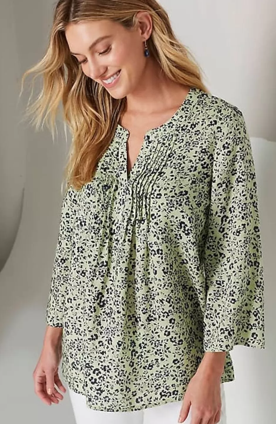 J.Jill Pintucked Printed Linen Popover | Jjill | Women Shirts & Blouses